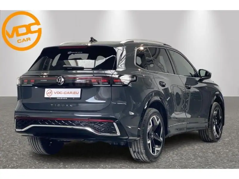 Occasion Volkswagen Tiguan R-Line* Caméra GPS Boite auto. GREY 3