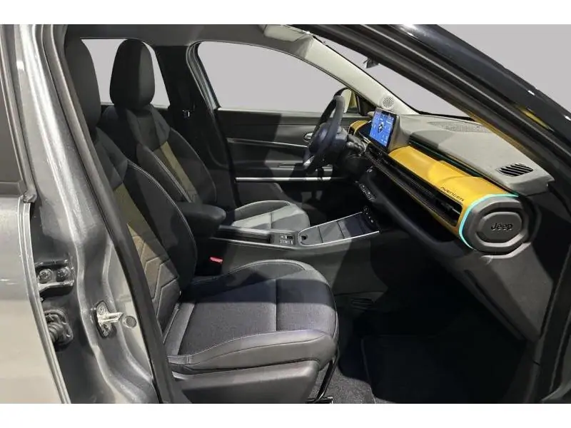 VEHICLE__CONDITION_SERVICE Jeep Avenger 1st Edition GREY 8