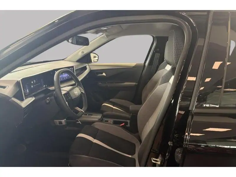 Occasion Opel Frontera GS 1.2T Hybrid eDCT 110ch BLACK 10