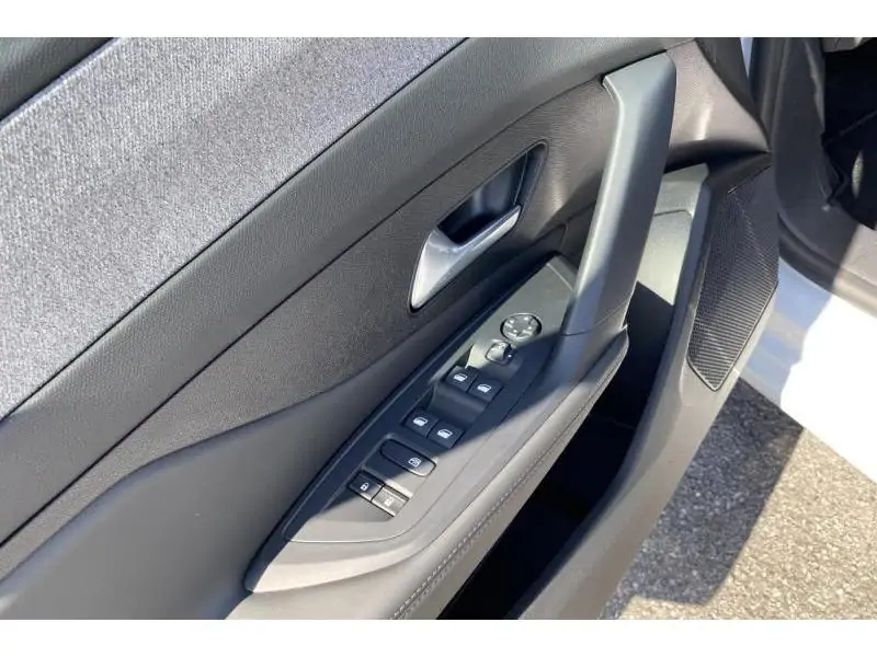 VEHICLE__CONDITION_SERVICE Peugeot 308 Allure  130pk EAT8 WHITE 19