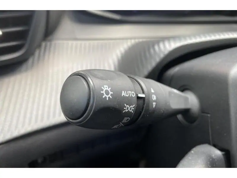 Occasion Peugeot 208 Allure*MirrorLink - certificat Check+ incl. RED 26