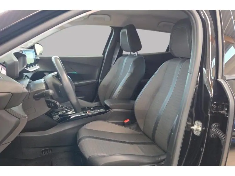 Occasion Peugeot e-2008 Allure BLACK 10