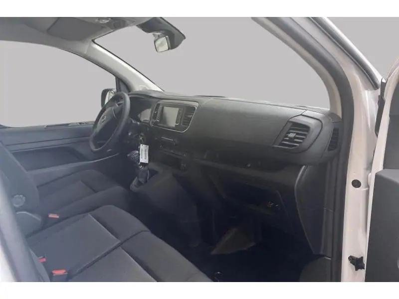 Démo Opel Vivaro L2 2.0 Turbo D 145 MT6 WHITE 2