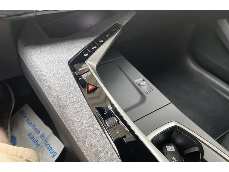 Occasion Peugeot 3008 Allure - HYBRID 145 pk GREY 33