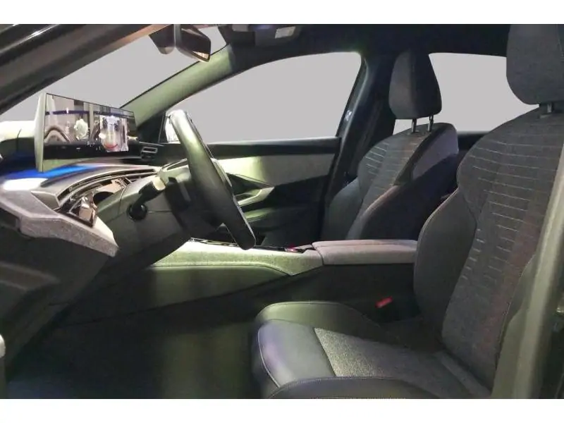 Démo Peugeot 3008 ALLURE BUSINESS GREY 10