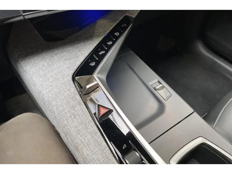 Occasion Peugeot 3008 Allure - HYBRID 145 PK WHITE 32