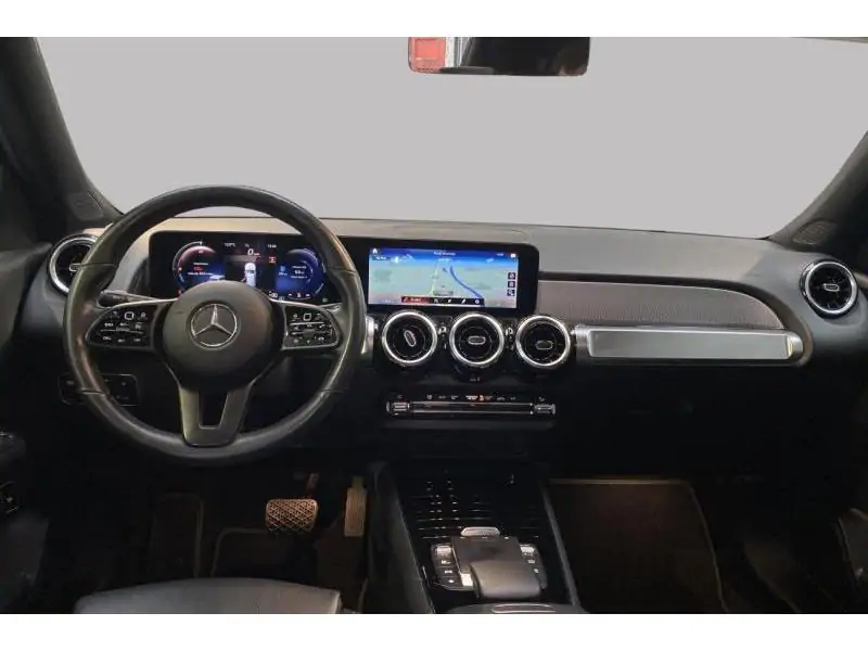 Occasie Mercedes-Benz GLB 200 GLB d BLUE 11