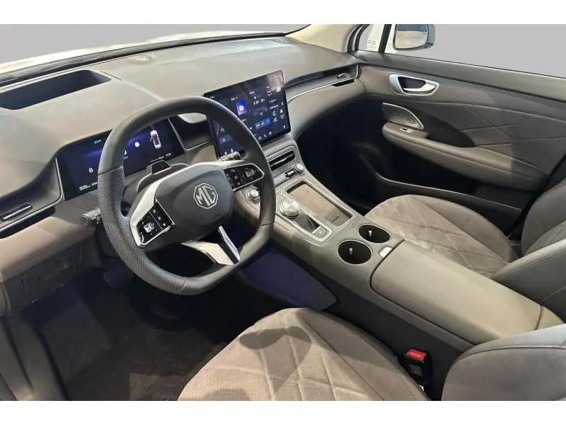 VEHICLE__CONDITION_SERVICE MG MGS6 EV LONG RANGE - LUXURY 77 kWh WHITE 9