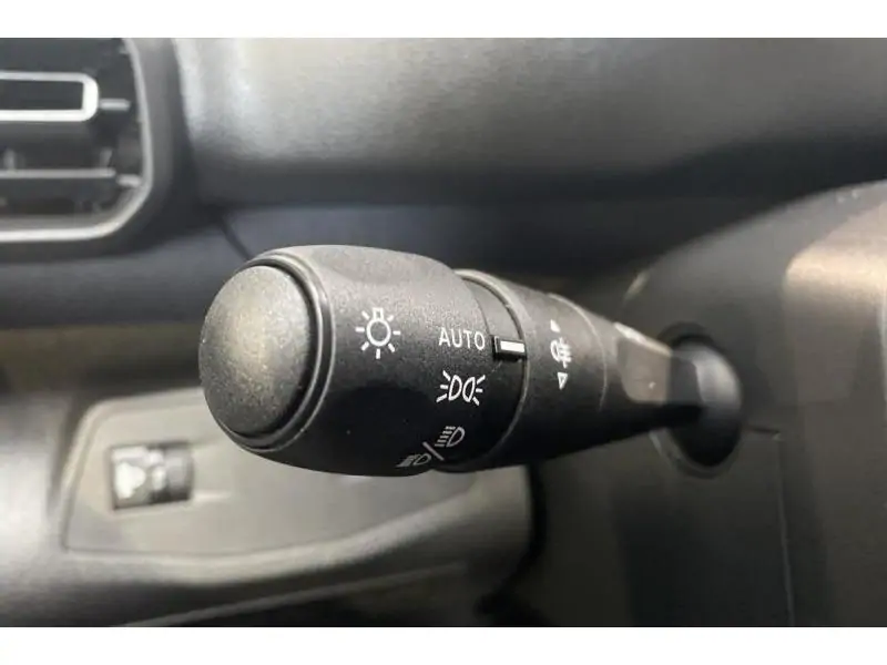 VEHICLE__CONDITION_SERVICE Peugeot Partner STANDARD LIGHT WHITE 23