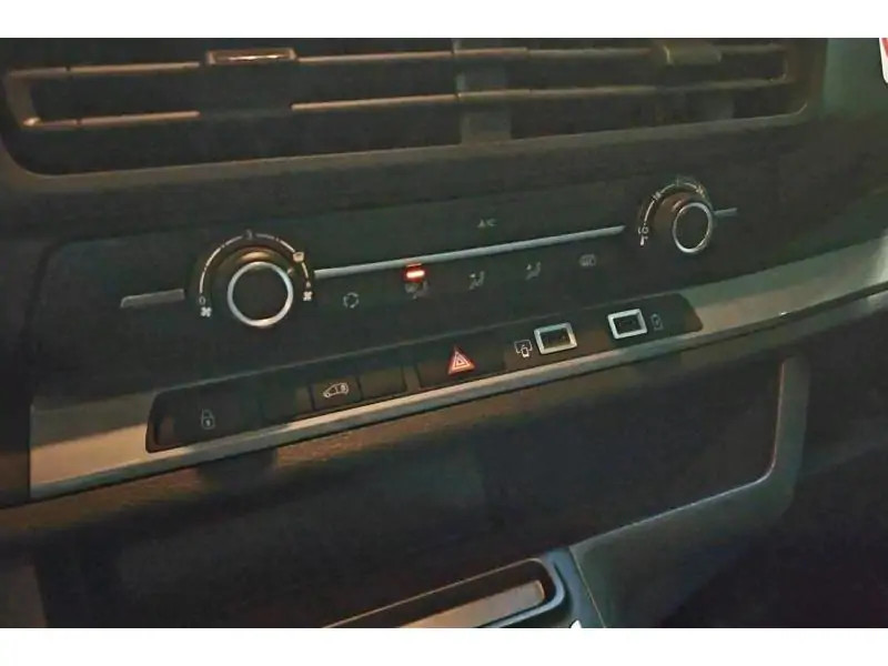 VEHICLE__CONDITION_SERVICE Peugeot Expert Standard L2 2.0 BlueHDi 145 S&S WHITE 15
