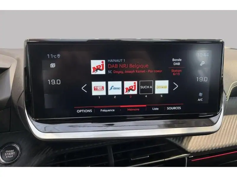 Occasion Peugeot 208 II & e- GT Line RED 14