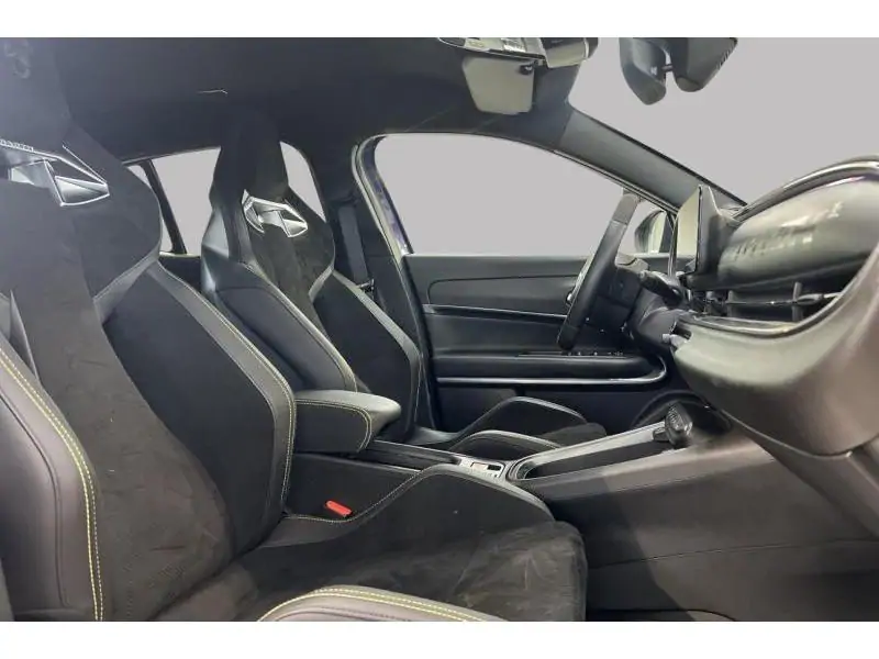 VEHICLE__CONDITION_SERVICE Abarth 600e scorpionissima PURPLE 8