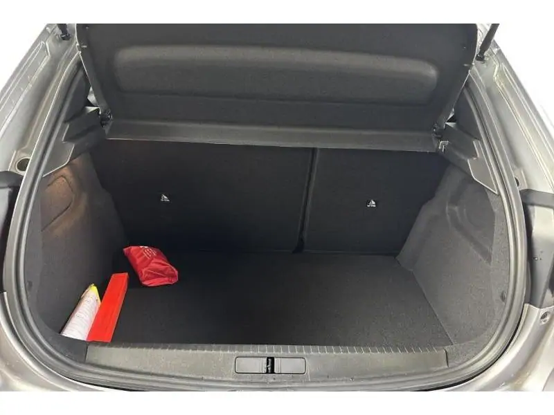 VEHICLE__CONDITION_SERVICE Peugeot 208 ALLURE GREY 19