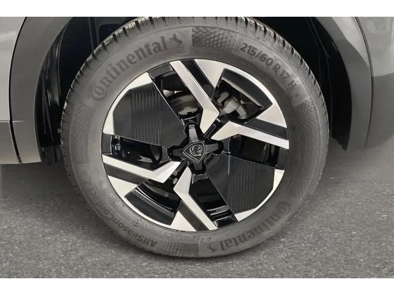 VEHICLE__CONDITION_SERVICE Peugeot 2008 GT GREY 20