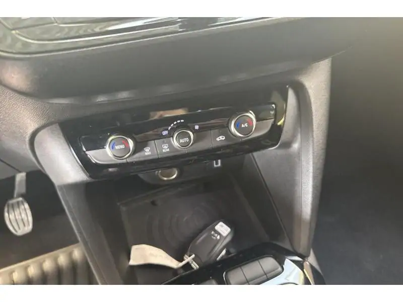 VEHICLE__CONDITION_SERVICE Opel Corsa GS RED 15