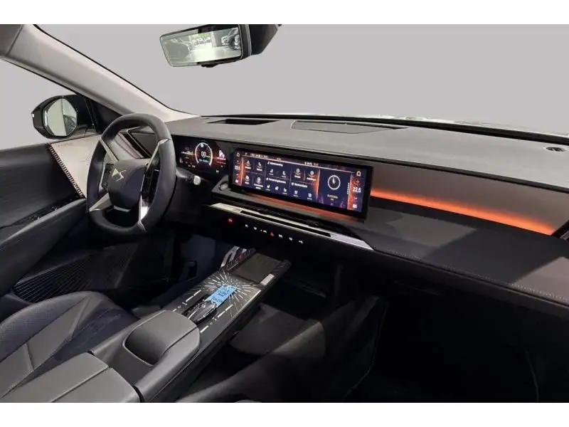 Démo DS Automobiles DS N°8 ETOILE FWD 230 WHITE 2