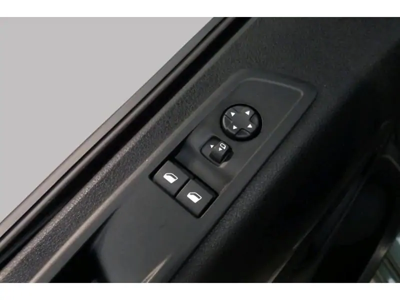 Occasion Peugeot Traveller 8 places GREEN 17
