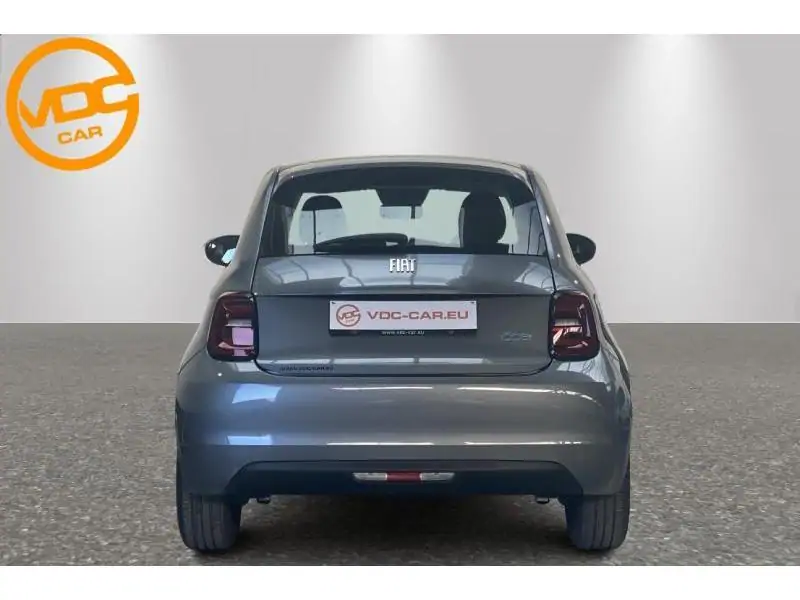 Occasion Fiat 500e B/T - Airco - Lane assist GREY 7