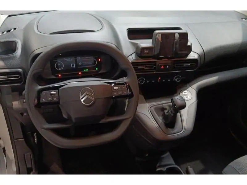 VEHICLE__CONDITION_SERVICE Citroen Berlingo Van M Light WHITE 11