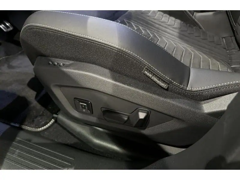 Occasion Peugeot 3008 GT MHEV GREY 21