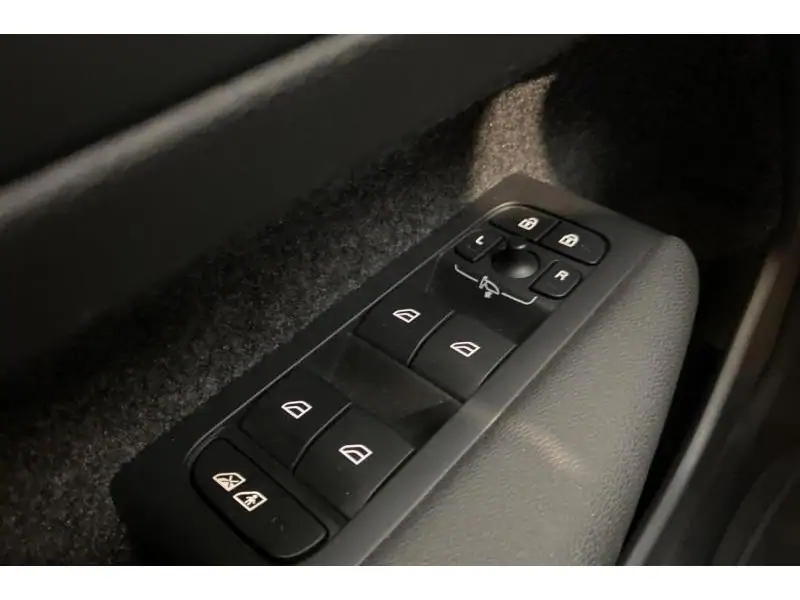 Occasion Volvo XC40 Recharge Core BLACK 17