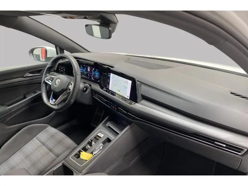 Occasion Volkswagen Golf VIII GTE 1.4 TSI PHEV - GPS - CARPLAY WHITE 2