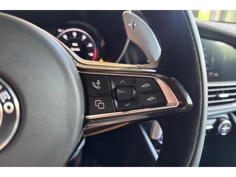 Démo Alfa Romeo Giulia NIEUW - Quadrifoglio 2.9 V6 Bi-Turbo 520 Pk At8 RED 35