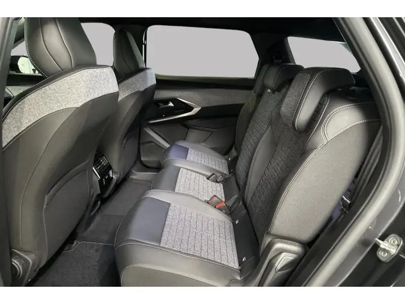 VEHICLE__CONDITION_SERVICE Peugeot 5008 ALLURE Hybrid 145 ch e-DSC6 GREY 18
