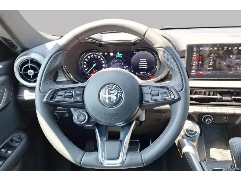 VEHICLE__CONDITION_SERVICE Alfa Romeo Tonale SPRINT PHEV 190 WHITE 12