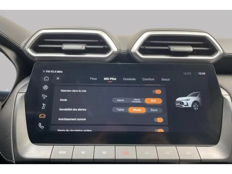 Occasion MG ZS COMFORT 1.5 HYBRID + WHITE 33