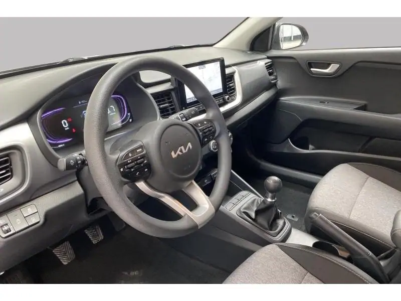 Occasion Kia Stonic Berline MANUAL GREY 9