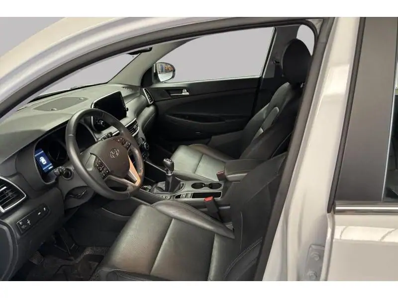 Occasion Hyundai Tucson SUV MANUAL WHITE 10
