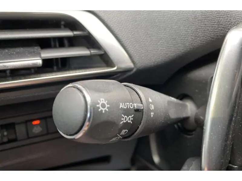 Occasion Peugeot 3008 Allure Pack BLUE 27