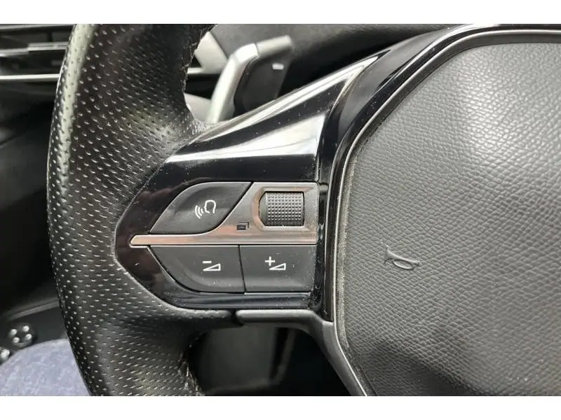 Occasion Peugeot 3008 gt line WHITE 23