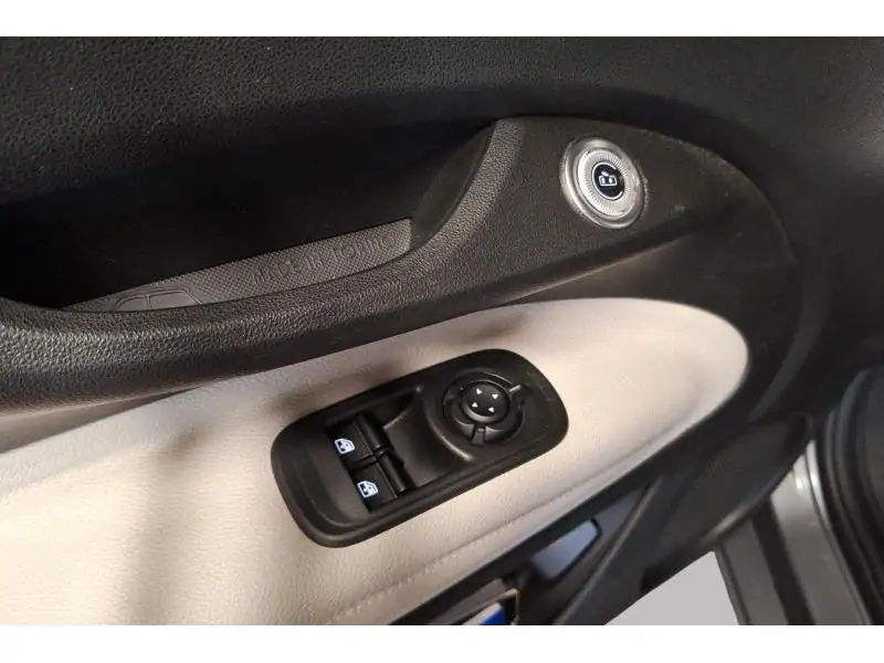 VEHICLE__CONDITION_SERVICE Fiat 500e Cabrio La Prima GREY 15