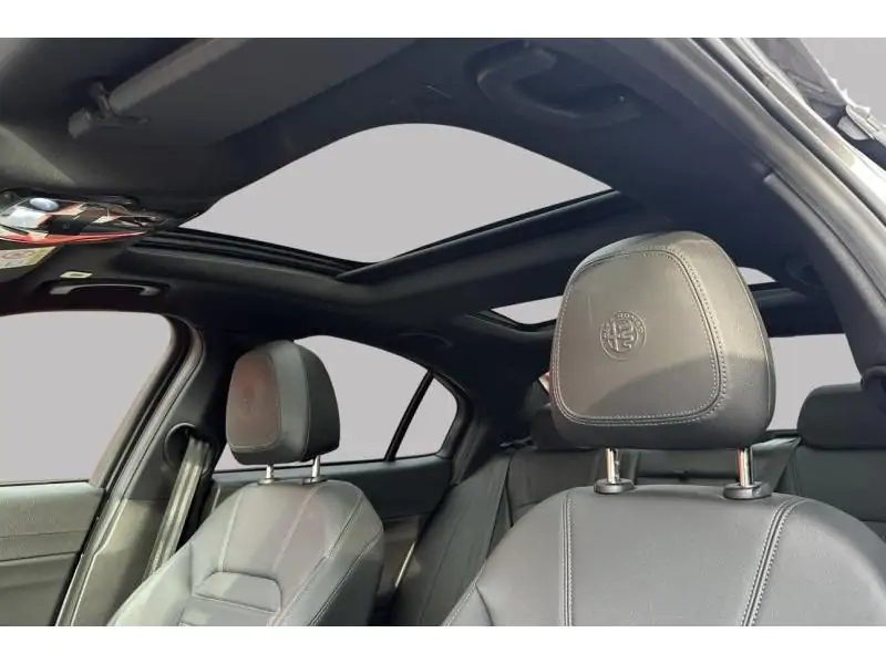 Occasion Alfa Romeo Giulia SPRINT - 2.0 T RWD - PANO GREY 25