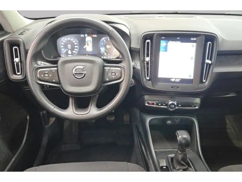 Occasion Volvo XC40 Momentum BLACK 12