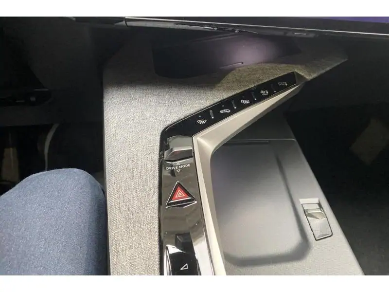 Occasion Peugeot 3008 Allure HYBRID GREY 34