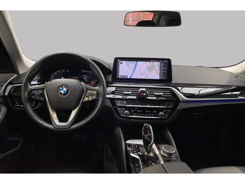 Occasion BMW Serie 5 520 d GREY 11