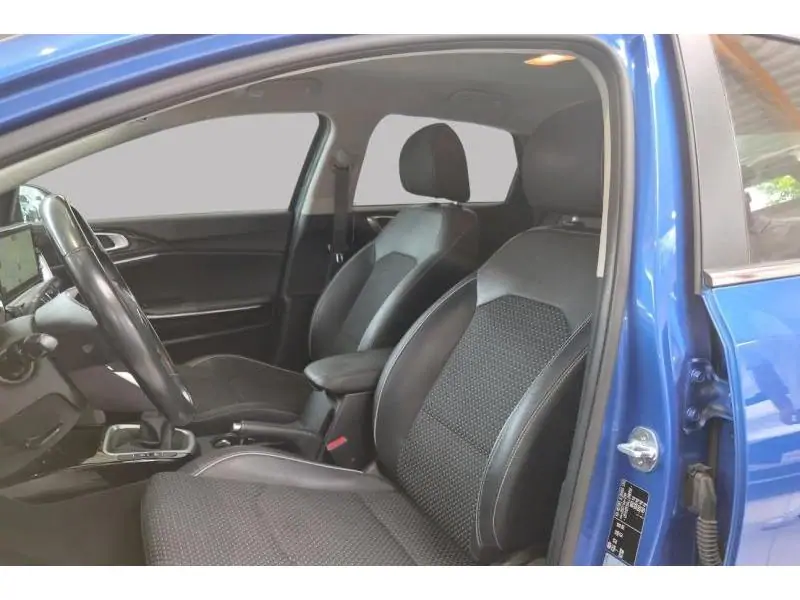Occasion Kia Ceed Pulse *attelage* BLUE 10