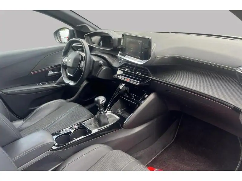 Occasion Peugeot 208 gt line WHITE 2