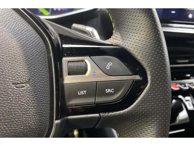 Occasion Peugeot 2008 GT* Navi Caméra de recul GREY 25