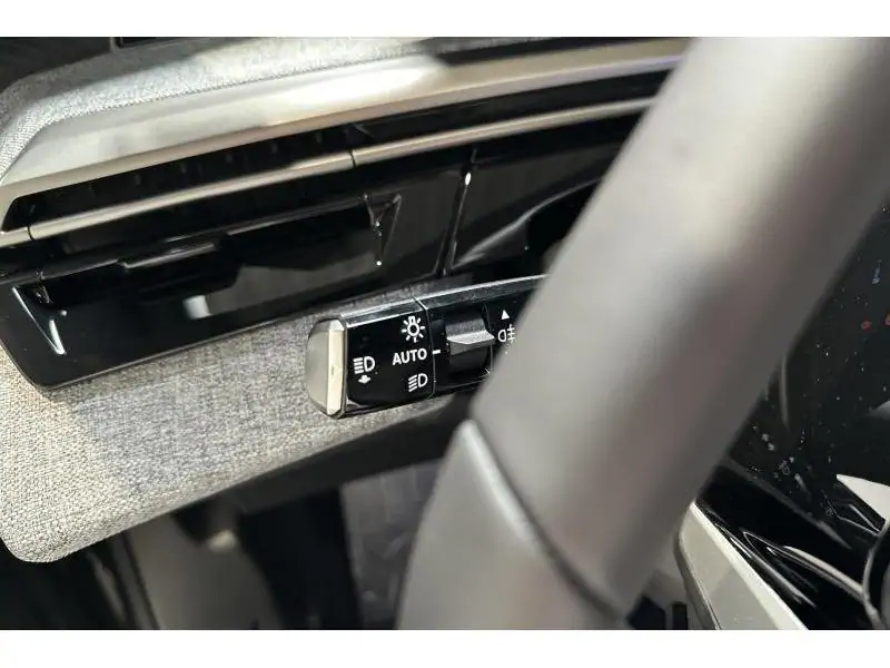 VEHICLE__CONDITION_SERVICE Peugeot 3008 Allure Hybrid 145 e-DCS6 GREY 22