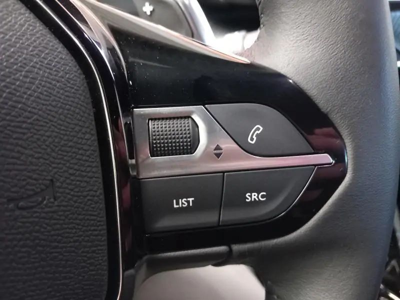 VEHICLE__CONDITION_SERVICE Peugeot 2008 ALLURE GREY 11
