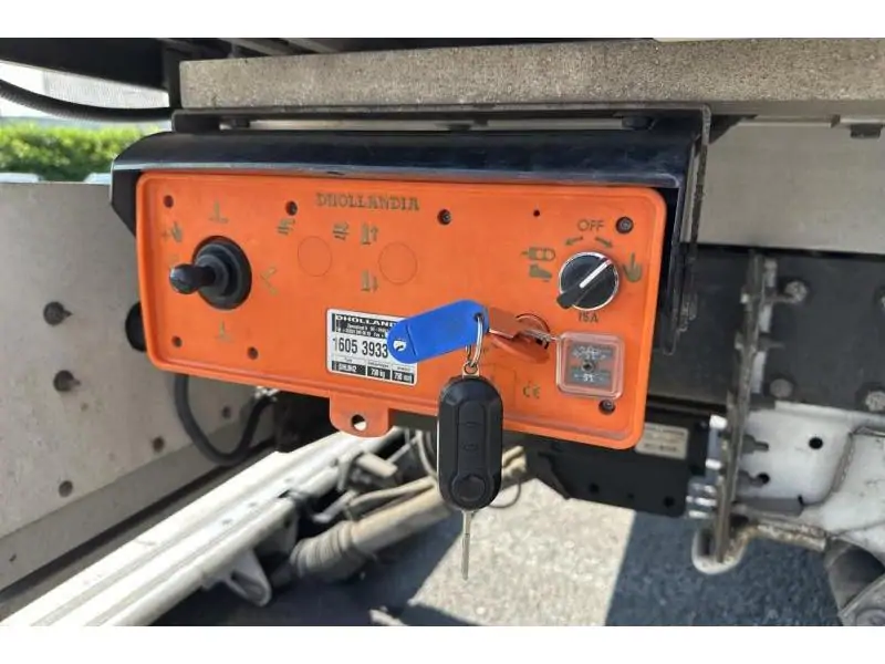 VEHICLE__CONDITION_SERVICE Peugeot Boxer UTILITY ALUKAST+laadbrug WHITE 21