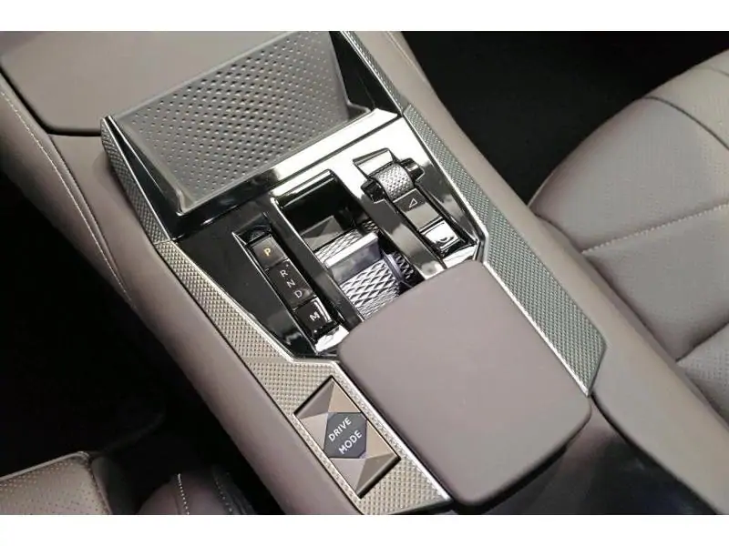 Démo DS Automobiles DS 4 HYBRID 145 ETOILE NAPPA GREY 16