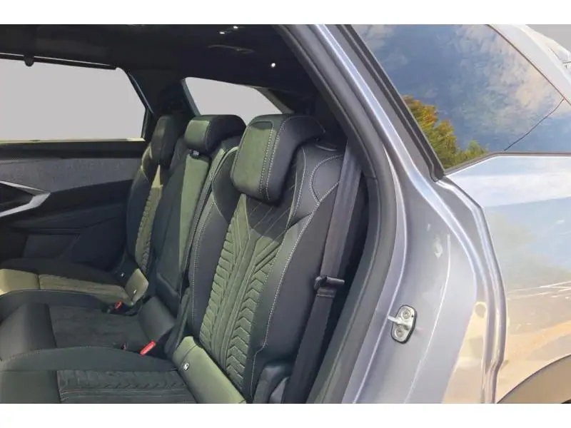 Occasion Peugeot 5008 GT GREY 18