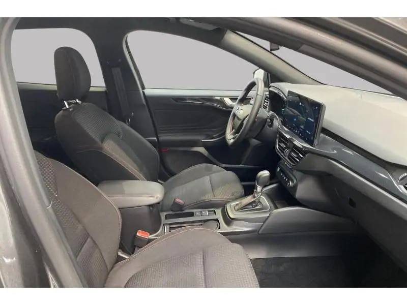 Occasion Ford Focus ST-Line GREY 8