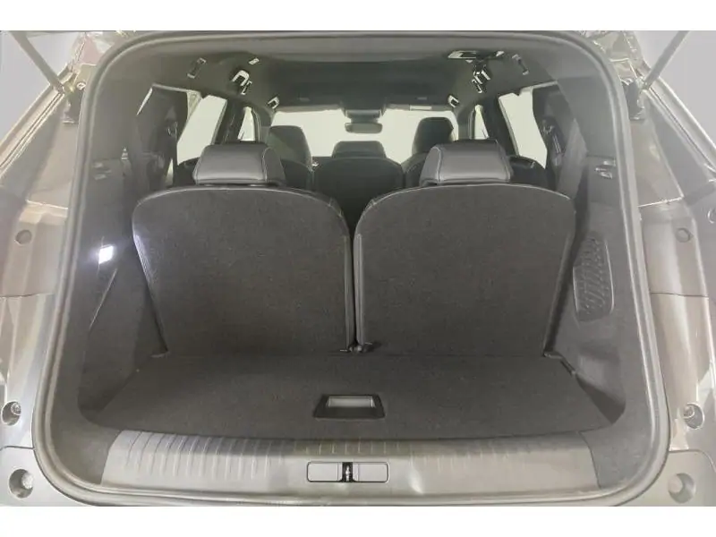 Occasion Peugeot 5008 III & e- Allure GREY 19