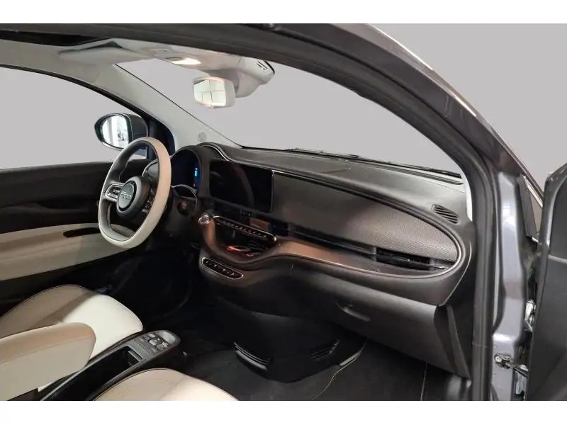 VEHICLE__CONDITION_SERVICE Fiat 500e Cabrio La Prima GREY 2